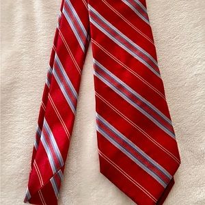 Valentino silk tie in good condition